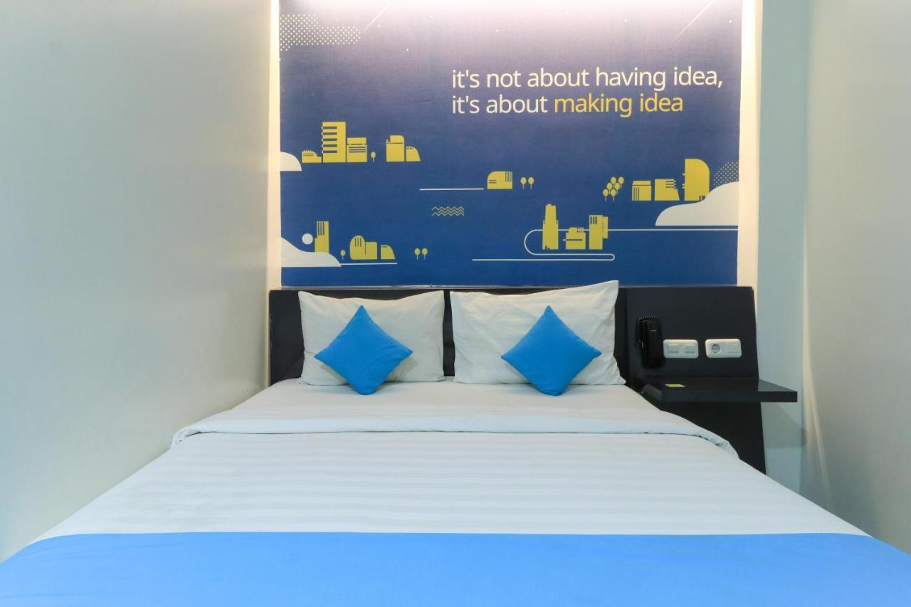 Hotel Berlian International Surabaya Ngoại thất bức ảnh